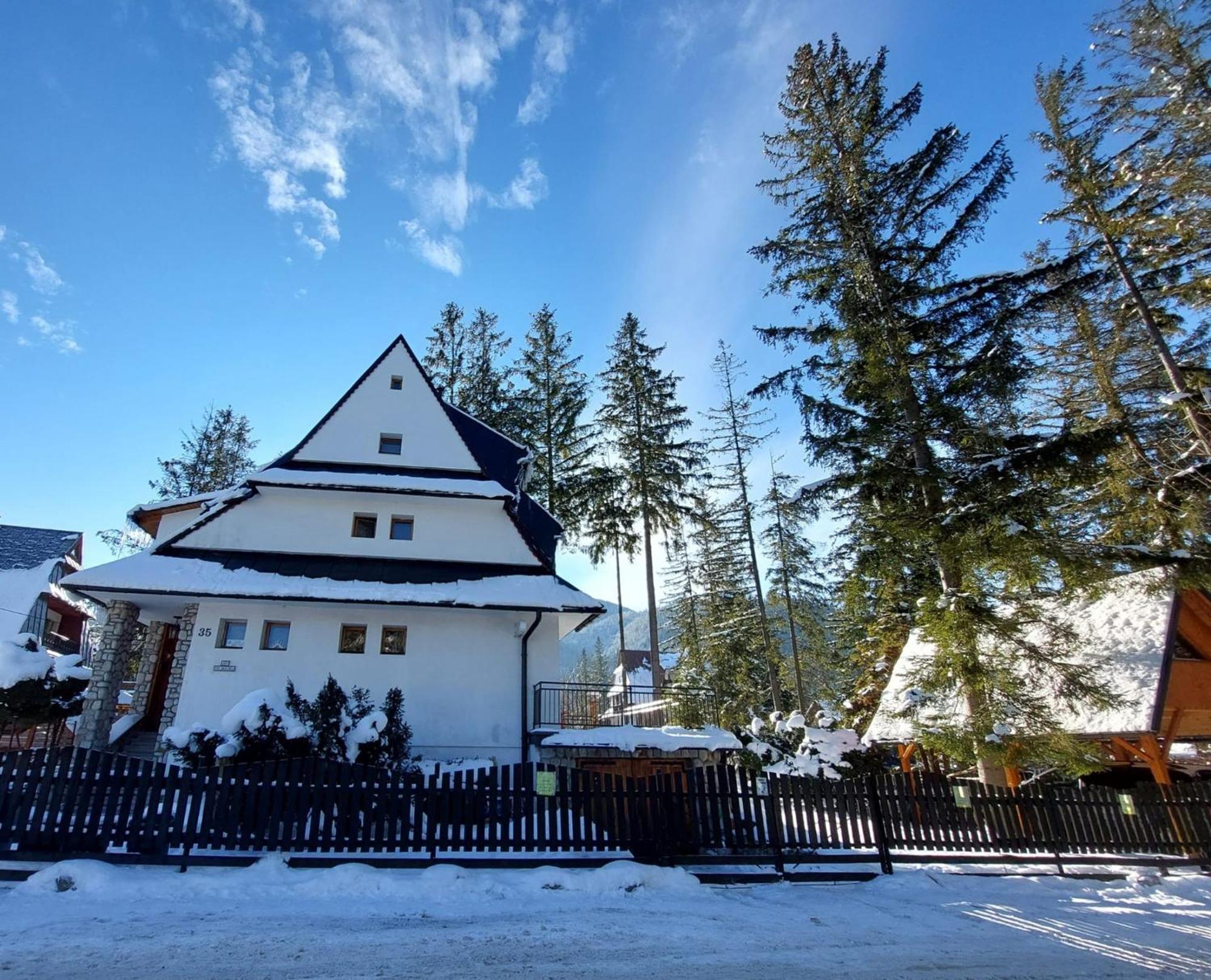 Dom Pod Skocznia Homestay